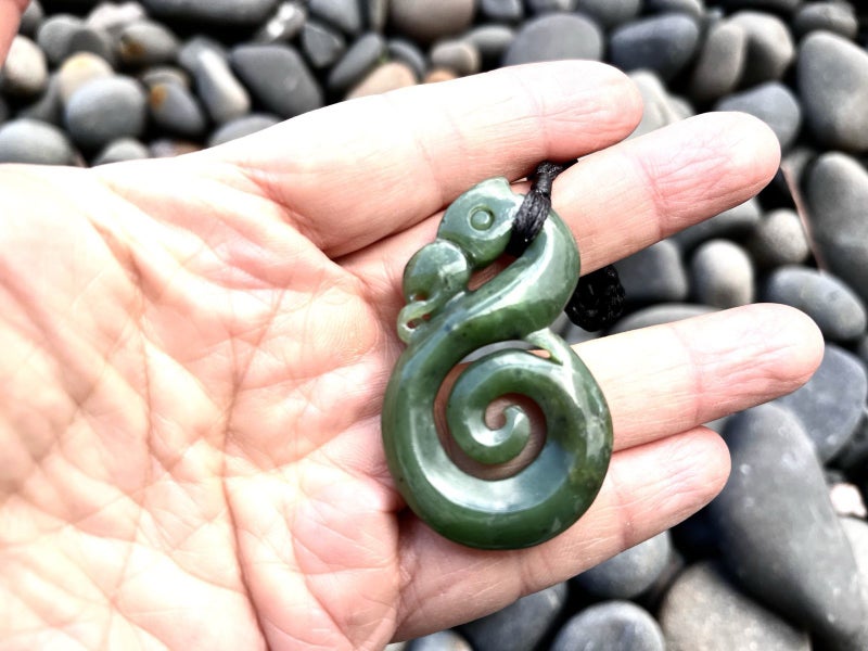 Large Greenstone Nephrite Jade Manaia #M1CS Carousel 1