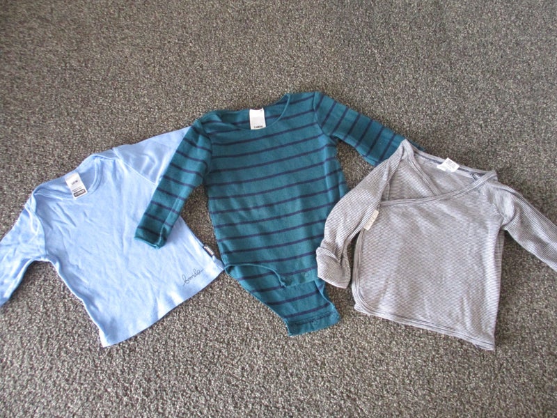 3 x BONDS size 00 tops Carousel 1