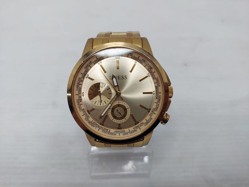 GUESS Men's Dress Watch (GW0490G2) Carousel 1