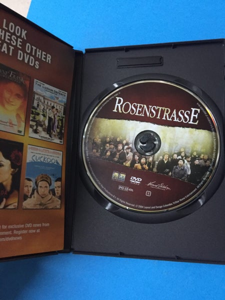 Rosenstrasse Carousel 3