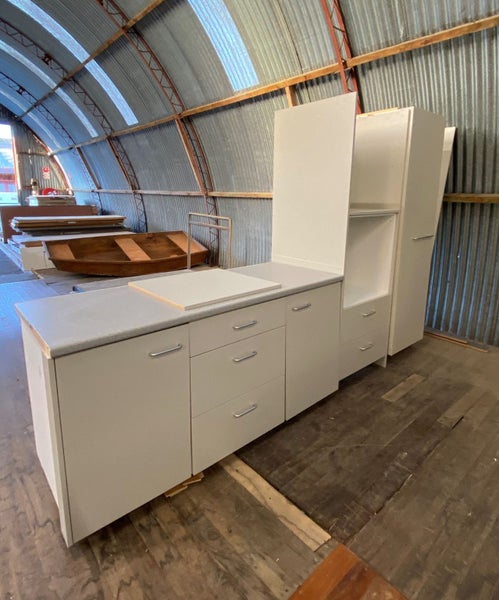 Recycled Galley Kitchen #3762 Carousel 2
