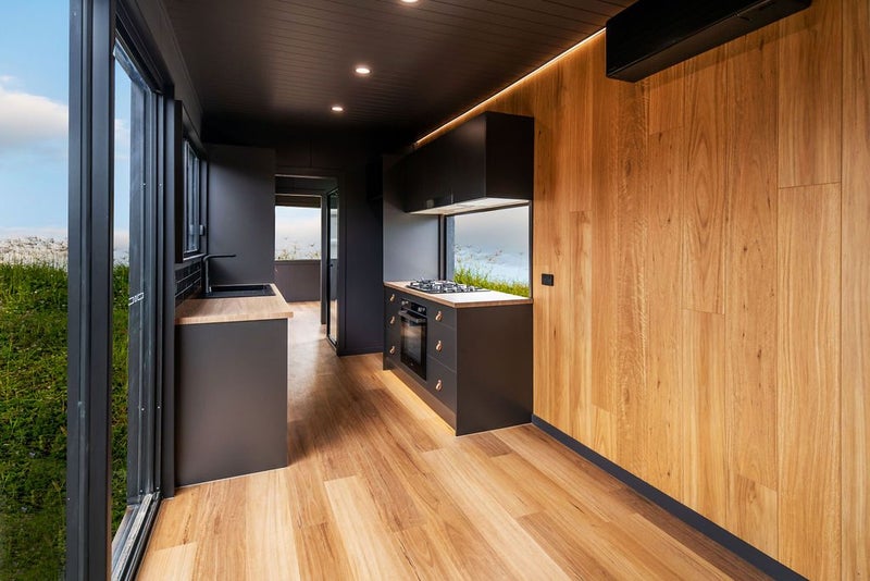 NEW 2 BEDROOM (40ft/12M) SOHO MODERN CONTAINER HOME Carousel 1