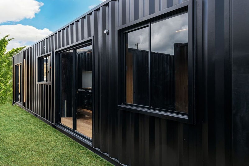 NEW 2 BEDROOM (40ft/12M) SOHO MODERN CONTAINER HOME Carousel 1