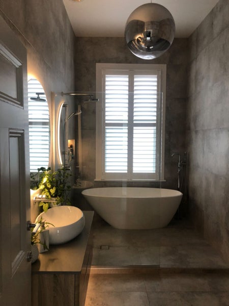 Walk In Frameless Shower Glass 900wx1950h Easy Clean Glass $360 Carousel 1