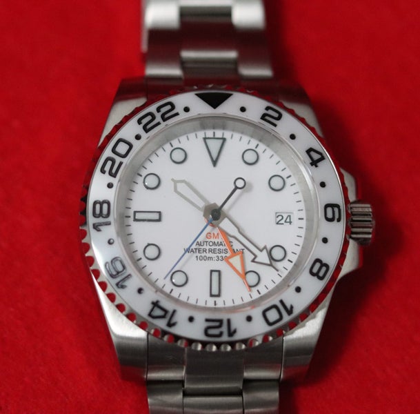 Polar White GMT Watch62864735281537112