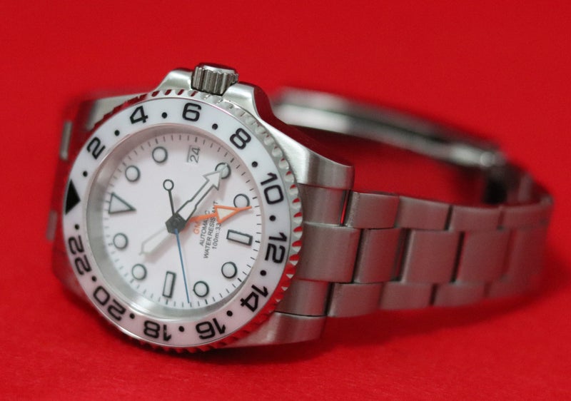 Polar White GMT Watch62864735281537114