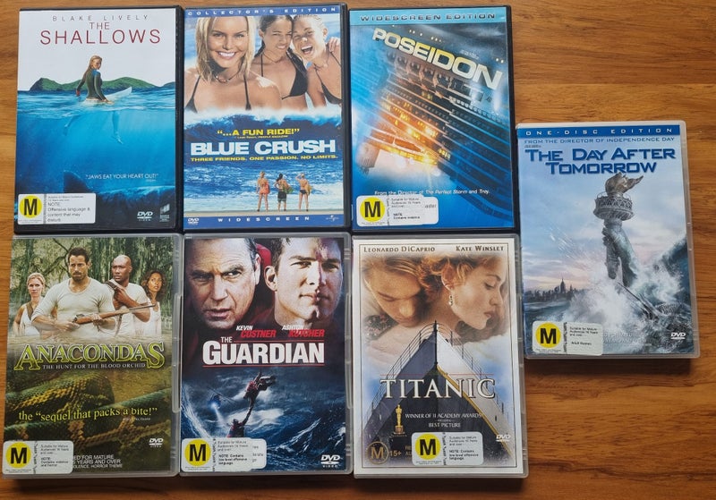 13 DVDS Sci-Fi/Water/Action Carousel 2