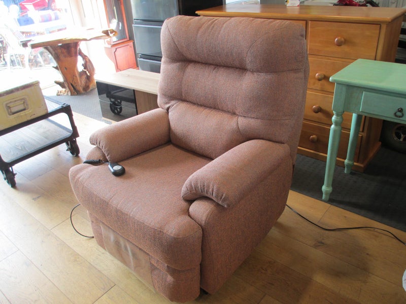 Kovacs Euro Ezi-Out Motorised Recliner Carousel 1