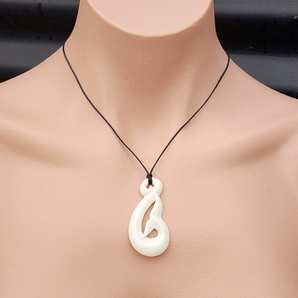 Natural Hand Carved Maori Bone Carving Pendant Necklace - Whale Tail Hook Carousel 5
