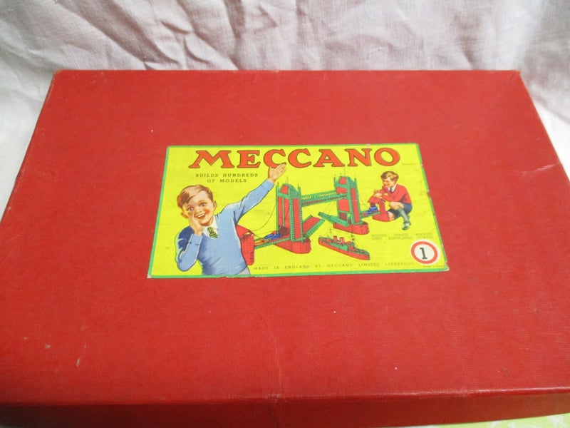 Box for Meccano Construction - and Booklets - Made in England Carousel 1
