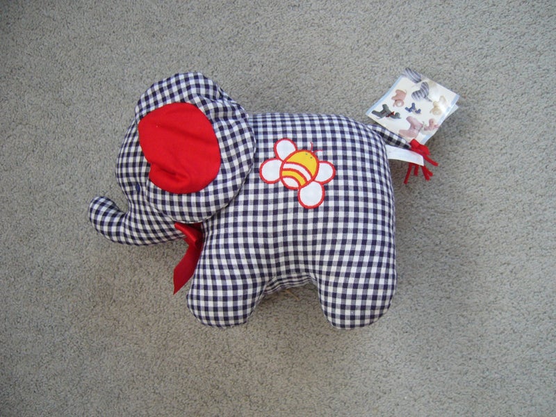 GEORGEOUS ELEPHANT - by kate finn of Australia Carousel 1