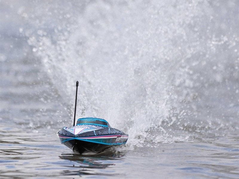 Pro Boat Recoil 2 18 inch Self-Righting Brushless Deep-V RC Boat Shreddy, Bla... Carousel 8