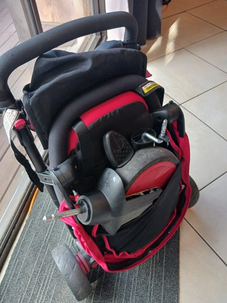 SmarTrike Carousel 6