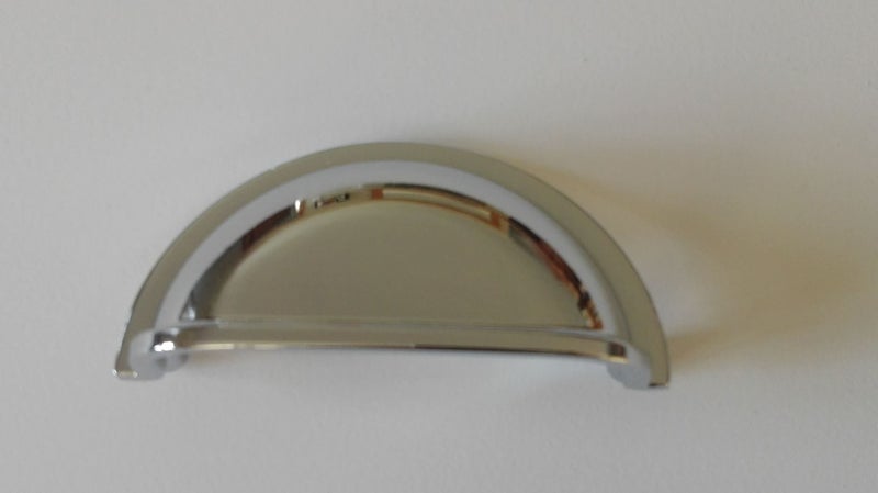 Half Round Shell Cup Pull Handle - Chrome Carousel 1