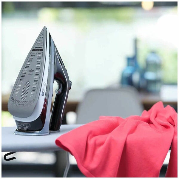 Braun TexStyle 5 Steam Iron SI5184BK Carousel 5