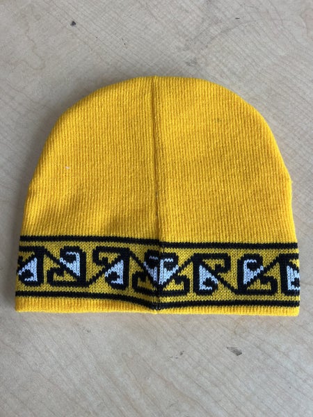 Taranaki Beanies Carousel 2