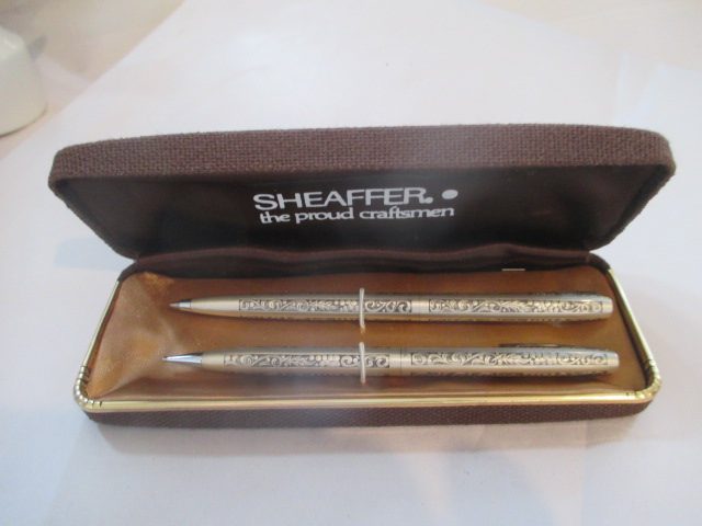 SHAEFFER SILVER PEN / PENCIL SET. CASED Carousel 1