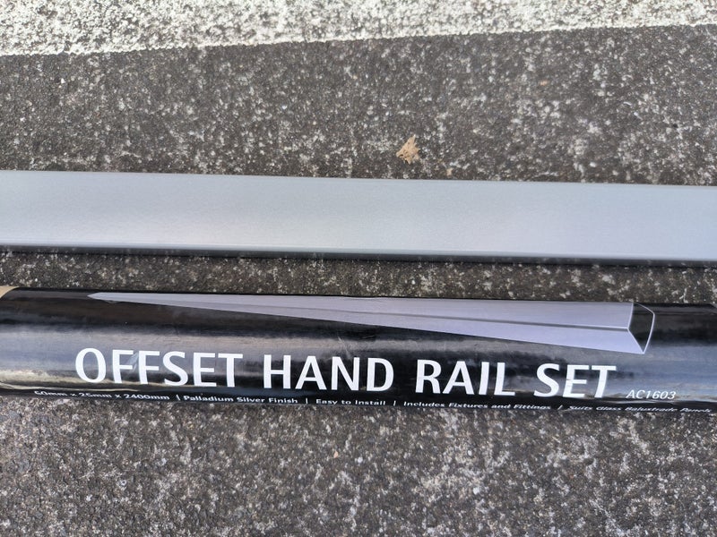 Hand rail (2400x50x25mm) Carousel 1