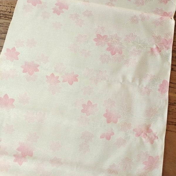 Japanese vintage Kimono Silk Fabric Momiji Carousel 3