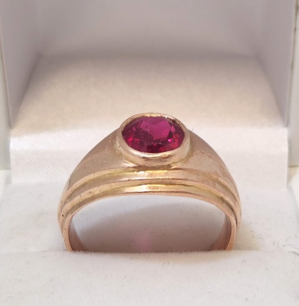 9ct Rose Gold Ring Carousel 2