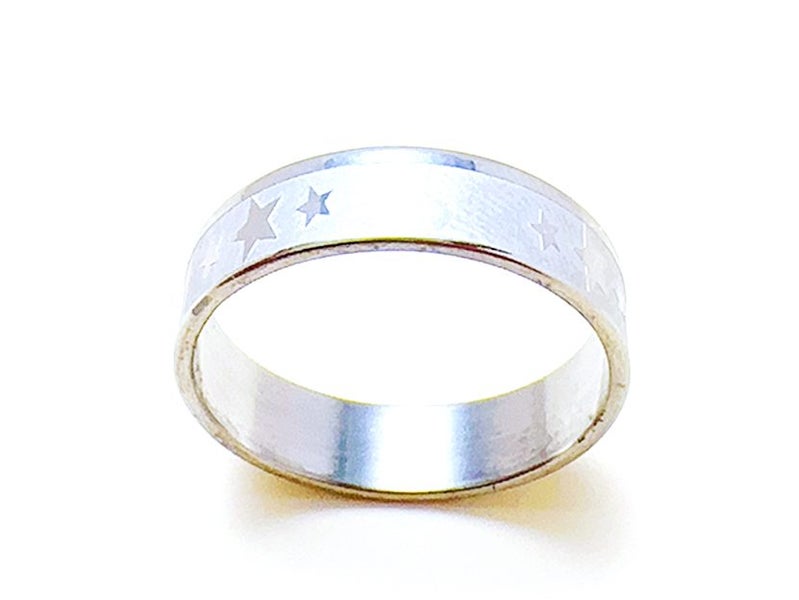 Electroplated Stainless Steel Matte Ring Carousel 1