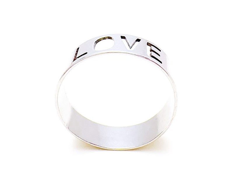 Hollow Stainless Steel Ring Carousel 2