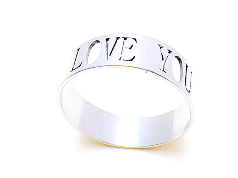Hollow Stainless Steel Ring Carousel 2