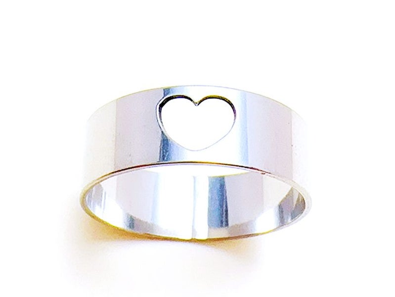 Hollow Stainless Steel Ring Carousel 3