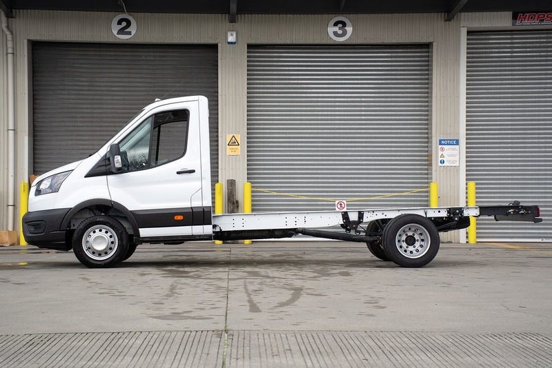 2025 Ford Transit 430 EL Cab Chassis62863266227713111