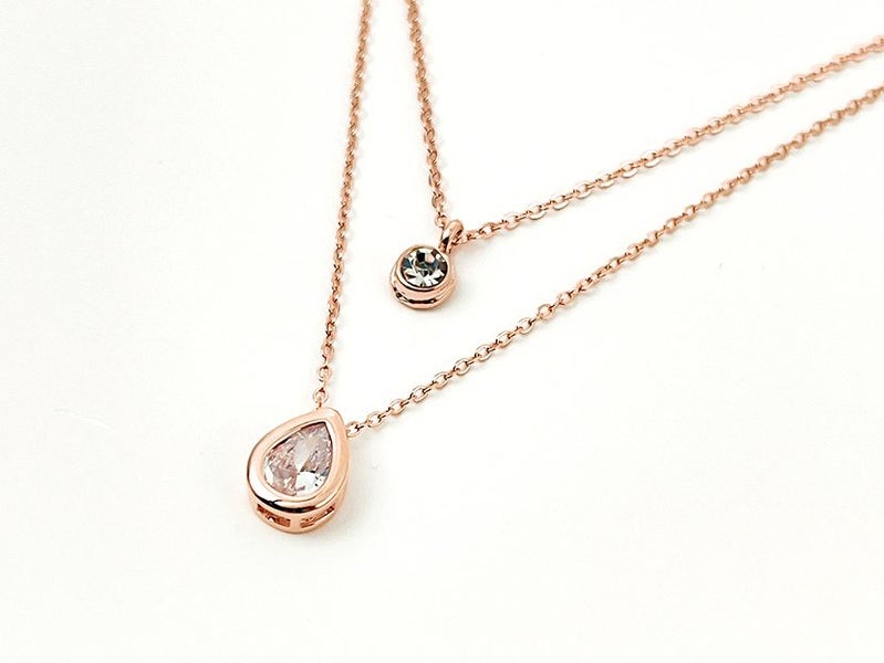 Radiant Glory Rose Gold Zirconia Pendant Carousel 2