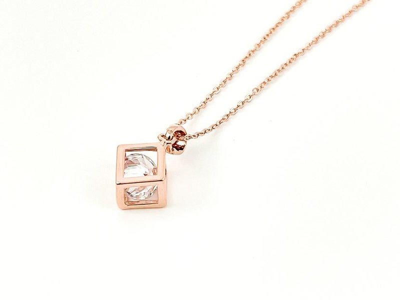 Elegant Rose Gold Zirconia Pendant Necklace Carousel 2