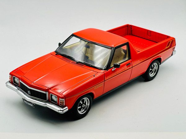 1:18 Holden HX Sandman Utility -- Mandarin Red -- Biante/AUTOart Carousel 1