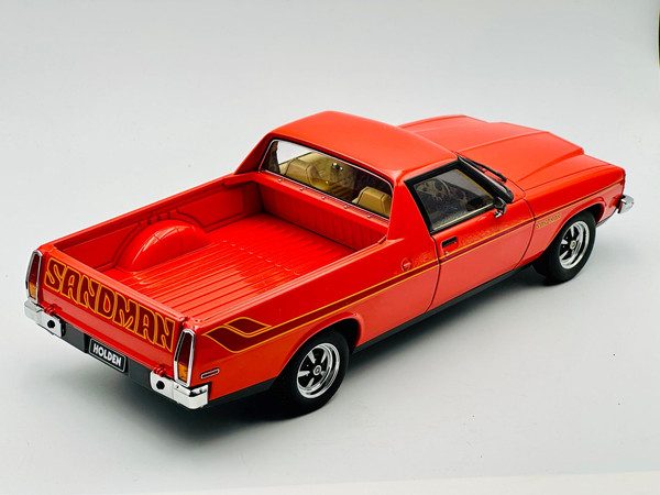1:18 Holden HX Sandman Utility -- Mandarin Red -- Biante/AUTOart Carousel 2