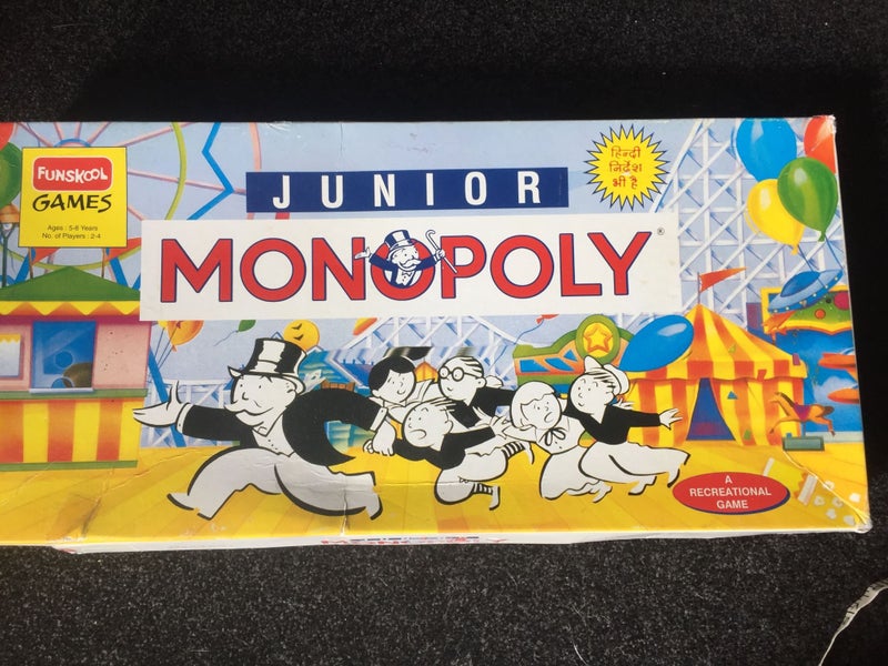 Monopoly Junior Complete Carousel 1