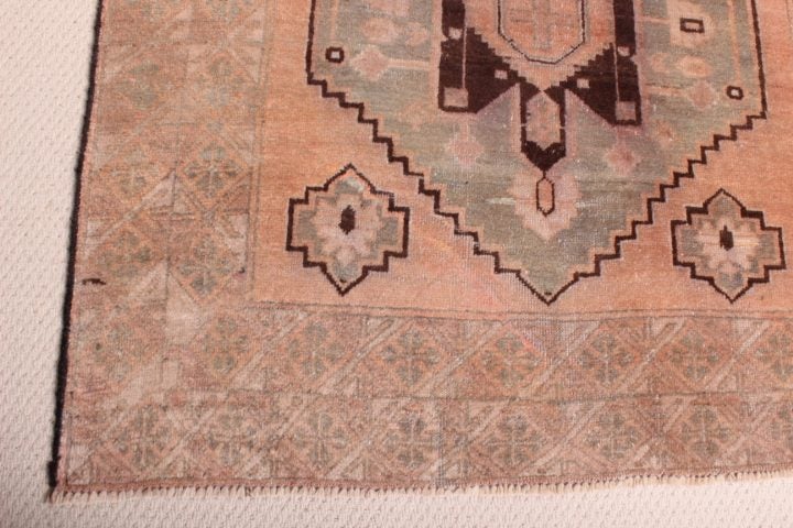 Persian Rug Vintage62969121269507113