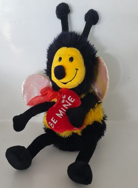 Buzzy Bee Soft Toy - Be Mine ^ Carousel 1
