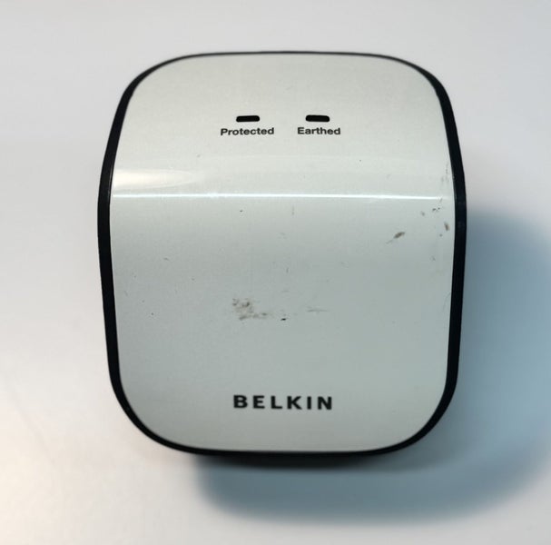 Belkin Pro Series 1-Way Surge Protector with Audible Alarm (Wall Socket) Carousel 1