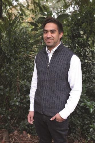 Possum Merino Men's Rib Zip Vest Carousel 3