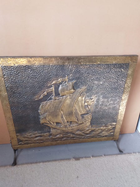 Fire Screen Carousel 1