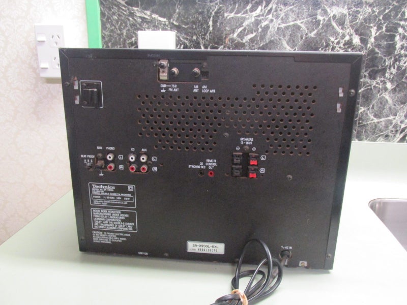 Technics SA-X900LKXL Stereo system Parts or Repair Carousel 3