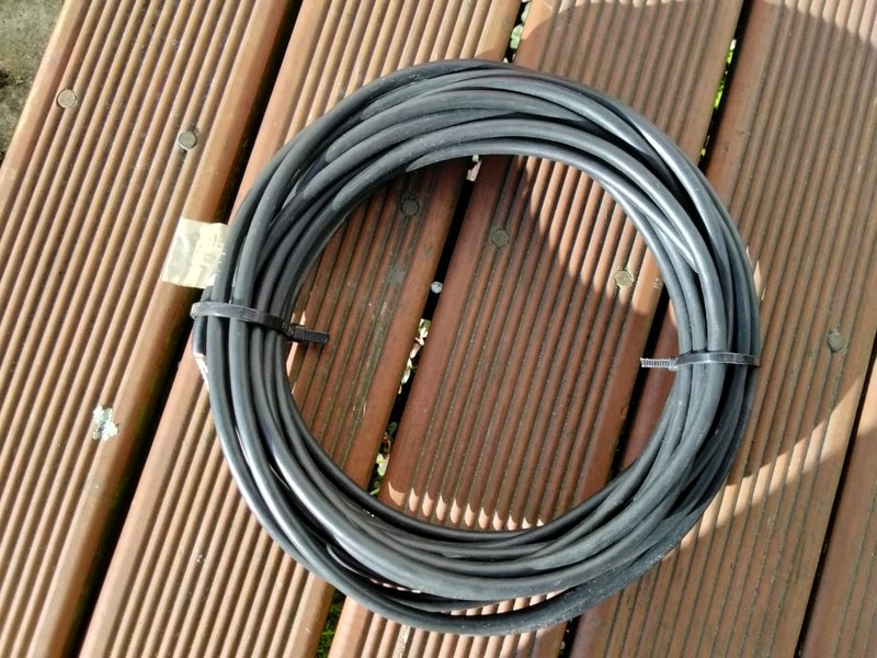 50 AMP 6mm CABLE BLACK 9.5mtr Carousel 2