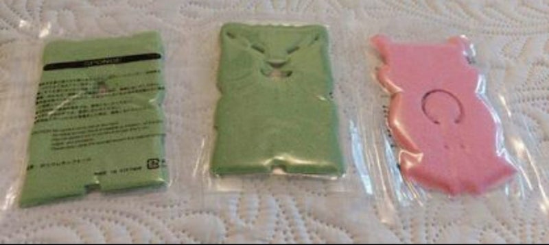 Universal water plug Can be used in any size. And sponge Carousel 1