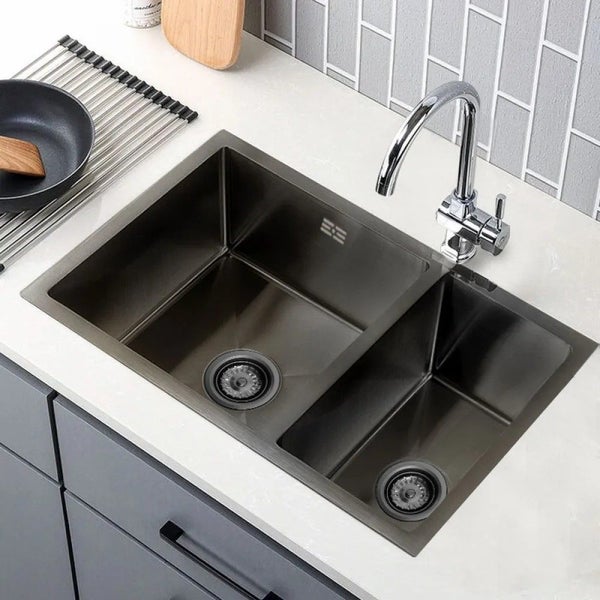 Kitchen Sink Carousel 1