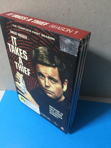 It Takes A Thief: The Complete First Season Carousel 3