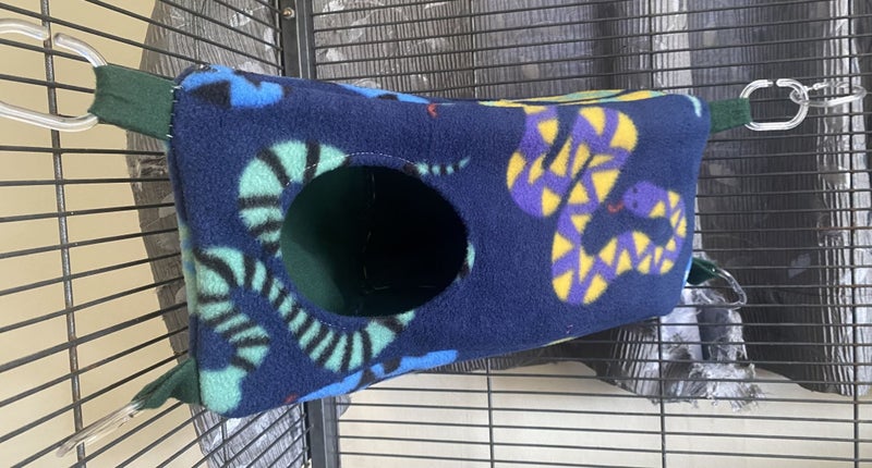 Corner Hut Hammock for Rats - Choose your pattern! Carousel 2