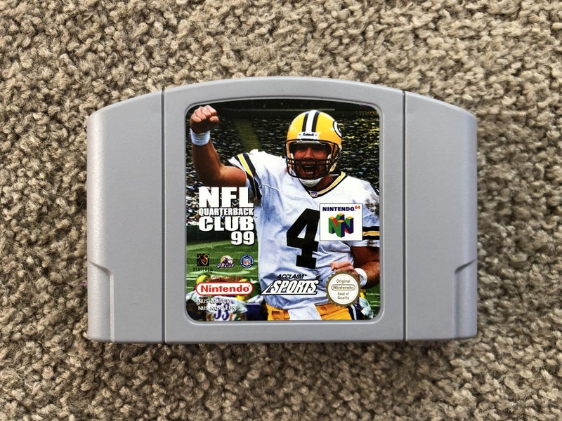 NFL Quarterback Club 99 (American Football) - Near Mint Condition [N64] Carousel 1