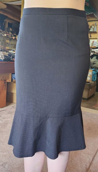 Pretty skirt - size 8 Carousel 4