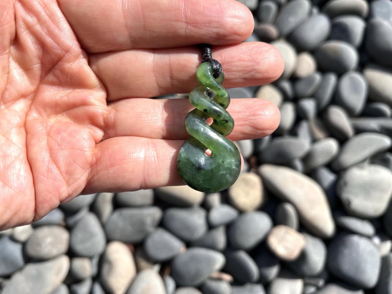 Greenstone Nephrite Jade Triple Twist #013CS Carousel 2