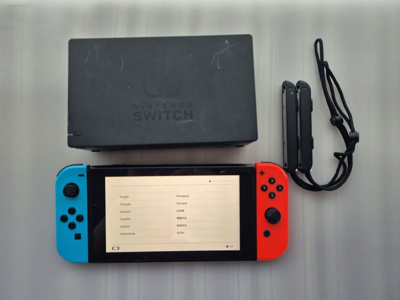Nintendo Switch Console Carousel 1