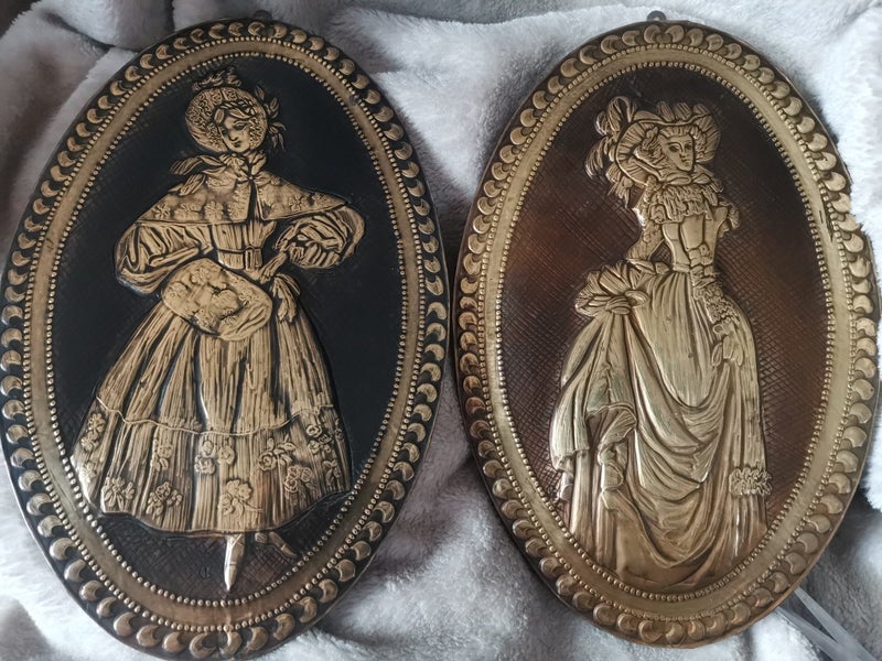 Vintage Pr large oval copper wall plaques of woman C18th dress Karen craft Carousel 1